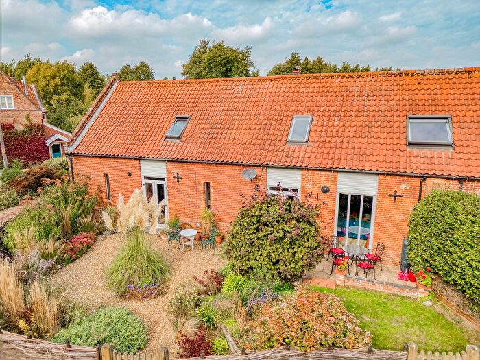 4 Bedroom Barn Conversion For Sale In Brick Kiln Lane, Suffield, NR11
