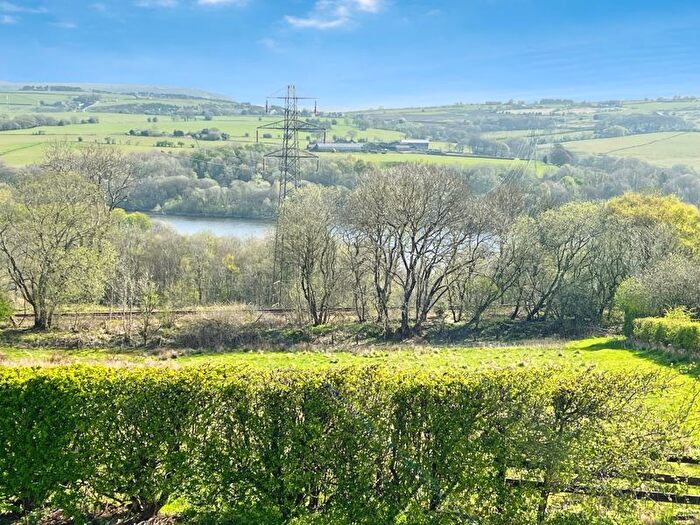2 Bedroom Cottage For Sale In Chapeltown Road, Bromley Cross, BL7