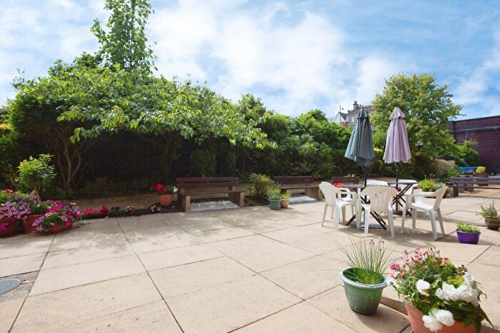 2 Bedroom Apartment For Sale In Oxford Court, Ansdell, FY8