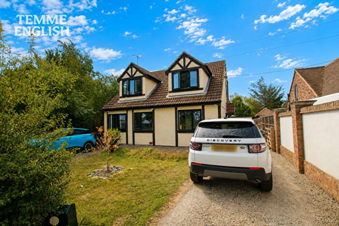 5 Bedroom Detached House For Sale In The Chase, Wickford, SS12
