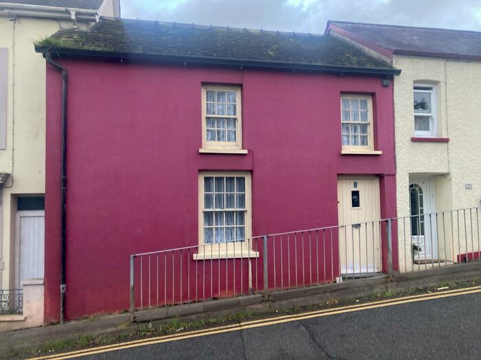 2 Bedroom House To Rent In Finch St, St Dogmaels, SA43