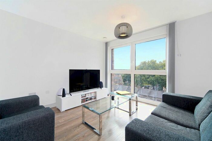 1 Bedroom Flat To Rent In Yeoman Street, London, SE8