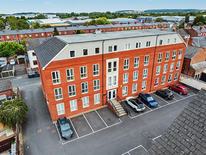 2 Bedroom Flat For Sale In Acton Road, Long Eaton, NG10