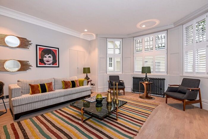 2 Bedroom Flat To Rent In Holland Park, Holland Park, London, W11