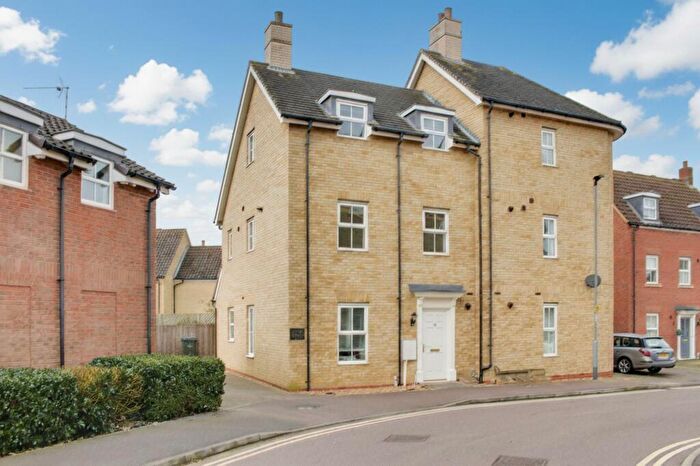 2 Bedroom Maisonette To Rent In Christie Drive, Huntingdon, PE29