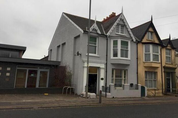 4 Bedroom Property To Rent In London Road, Pembroke Dock, SA72