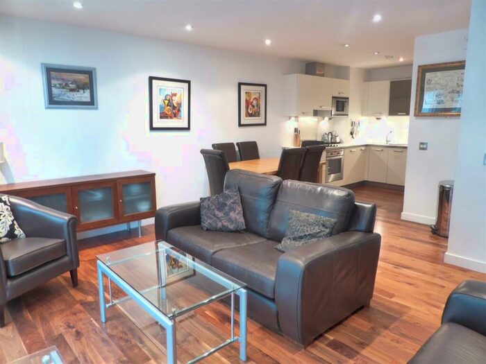 2 Bedroom Apartment To Rent In The Edge, Clowes Street, Salford, M3