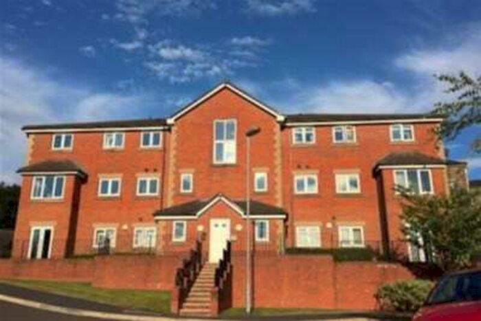 2 Bedroom Flat To Rent In Staley Farm Close; Stalybridge; SK15