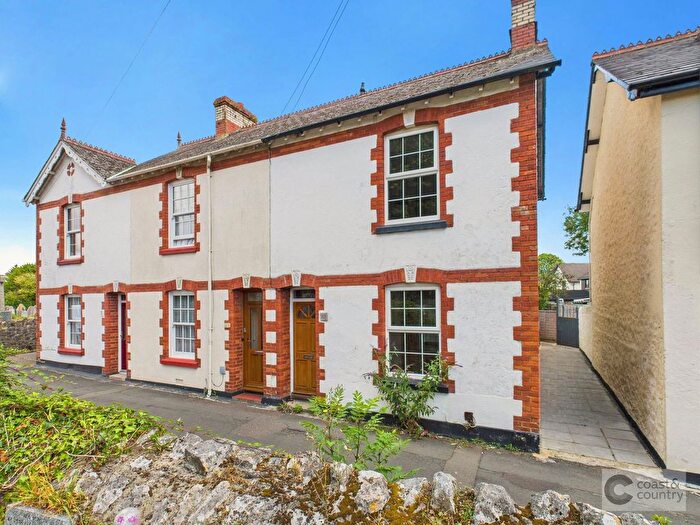 2 Bedroom Terraced House For Sale In Sandpath Road, Kingsteignton, TQ12