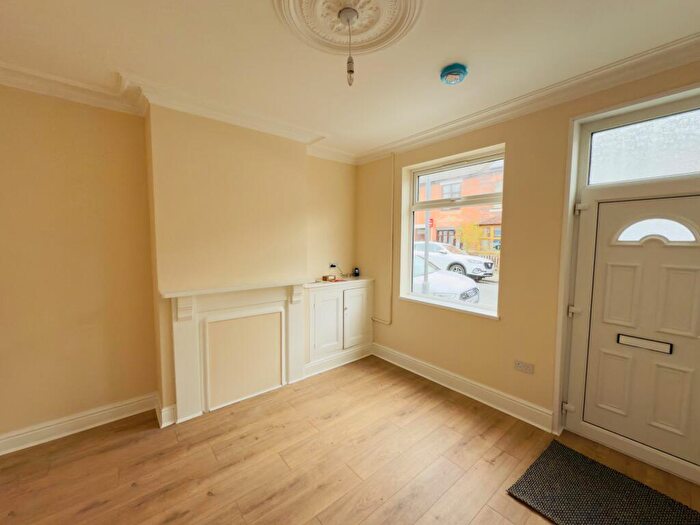 3 Bedroom Terraced House To Rent In South Broadway Street, Burton-On-Trent, DE14