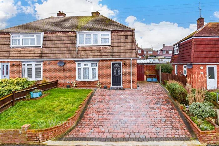 3 Bedroom Semi-Detached House For Sale In Robson Drive, Hoo, Rochester, Kent, ME3