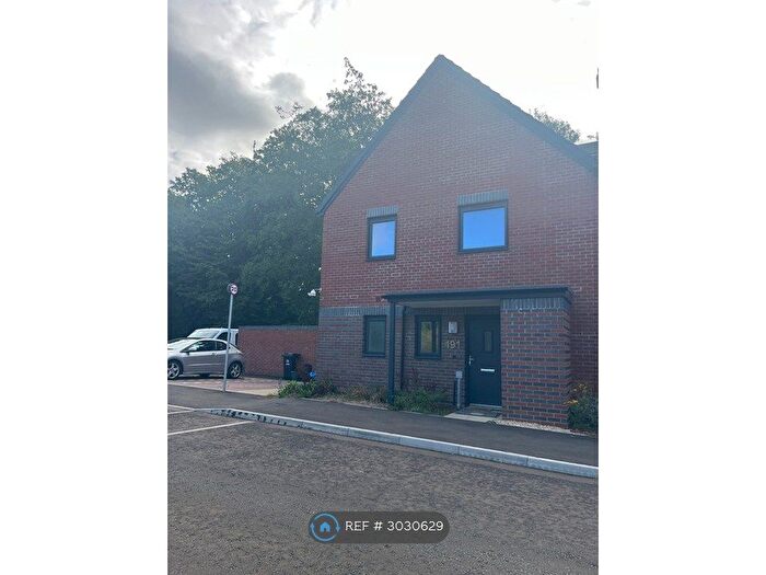 2 Bedroom End Of Terrace House To Rent In Tedder St, Bristol, BS11