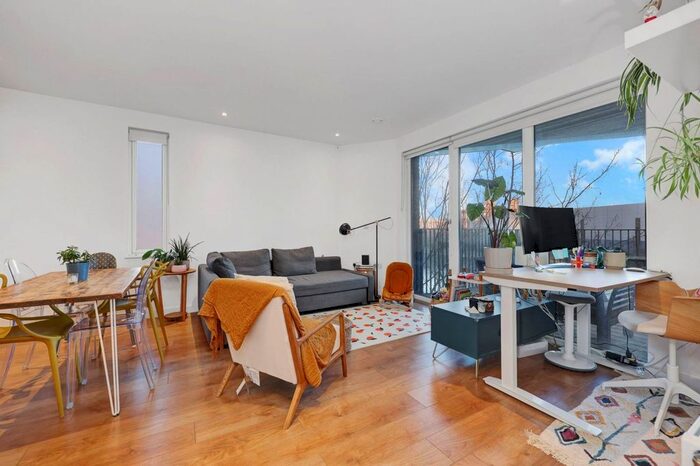 1 Bedroom Flat For Sale In Navigation Road, London, E3