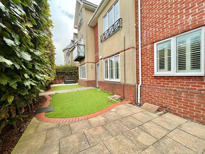 3 Bedroom Apartment To Rent In Ringwood Road, Walkford, BH23