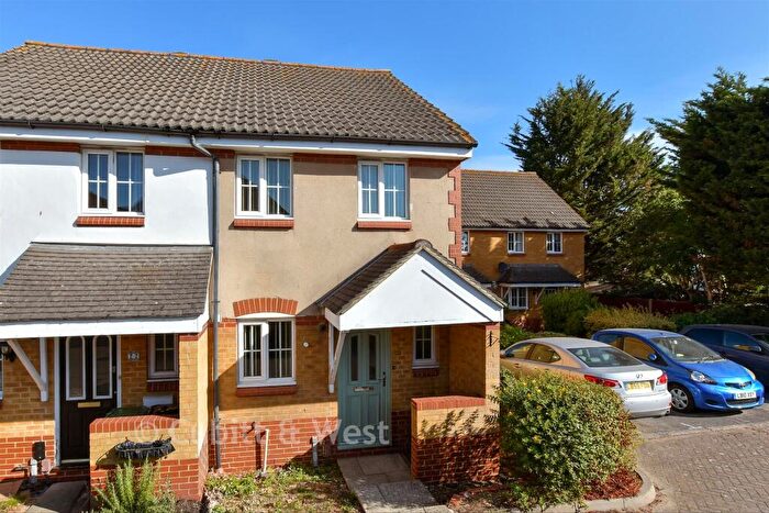 2 Bedroom Semi Detached House For Sale In Elizabeth Close, Cheam, London, Surrey, SM1