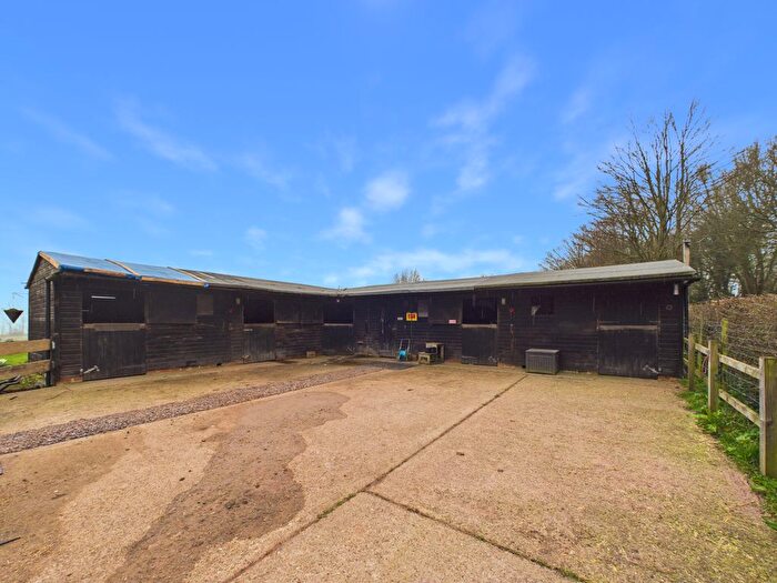 2 Bedroom Equestrian For Sale In City Road, Radnage, Oxfordshire, HP14