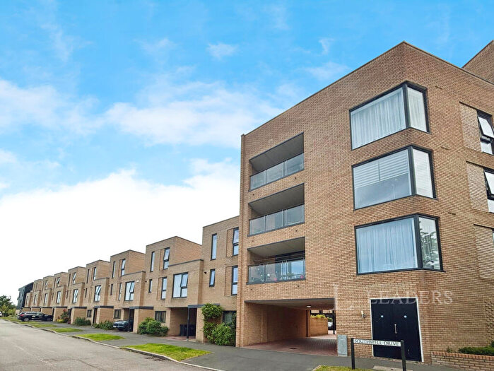 2 Bedroom Flat To Rent In Hobson Avenue, CB2