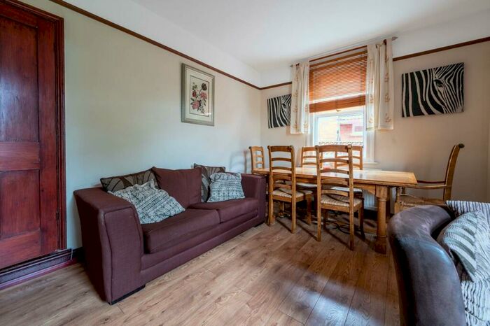 3 Bedroom Semi-Detached House To Rent In Baden Road, Stoughton, Guildford, GU2