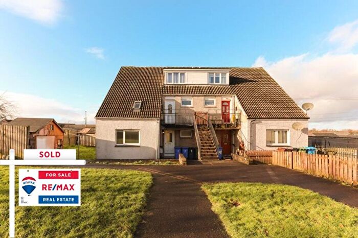 2 Bedroom Flat For Sale In Loch Maree Way, Whitburn, EH47