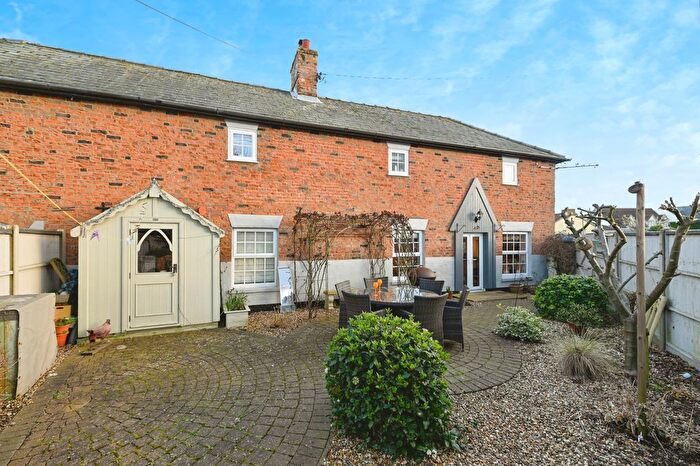 4 Bedroom Detached House For Sale In A Stow Road, Wiggenhall St Mary, PE34