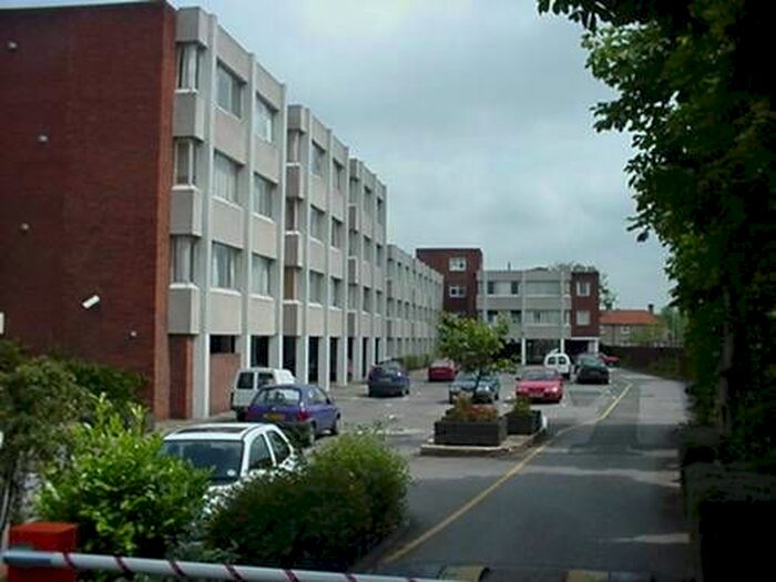 1 Bedroom Flat To Rent In Grammar School Walk, Huntingdon, PE29