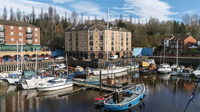 2 Bedroom Apartment For Sale In The Moorings, St Lawerence Road, Newcastle, NE6