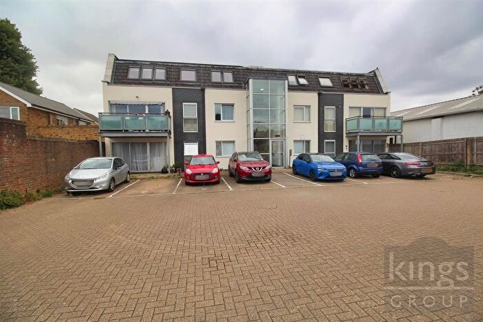 2 Bedroom Flat For Sale In Chapman Courtyard, Turners Hill, Cheshunt, Hertfordshire, EN8
