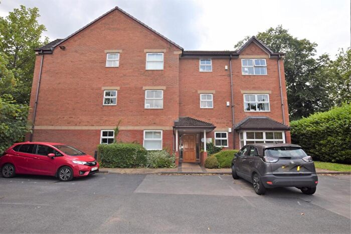 2 Bedroom Apartment To Rent In Palatine Road, Manchester, M20