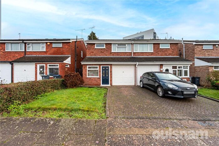 3 Bedroom Semi Detached House For Sale In Watkins Gardens, Northfield, Birmingham, B31