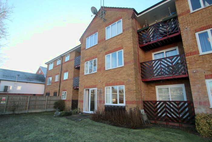 1 Bedroom Flat To Rent In Braziers Quay, South Street, Bishop's Stortford, CM23
