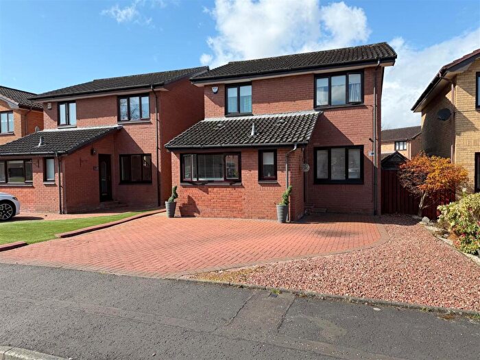 3 Bedroom Detached House For Sale In Farm Court, Bothwell, Glasgow, G71