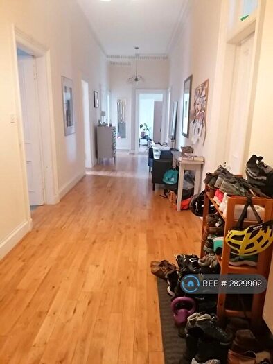 4 Bedroom Flat To Rent In Ashton Road, Glasgow, G12