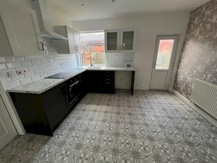 3 Bedroom SemiDetached House To Rent In Marshalls Cross Road, St