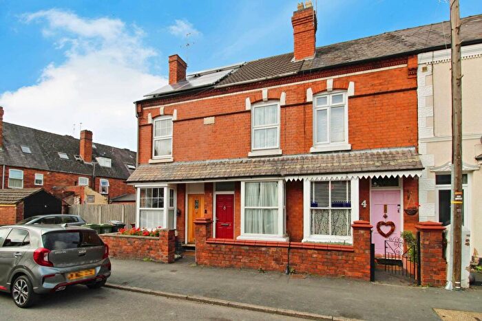 3 Bedroom Terraced House For Sale In Clarence Street, Kidderminster, DY10