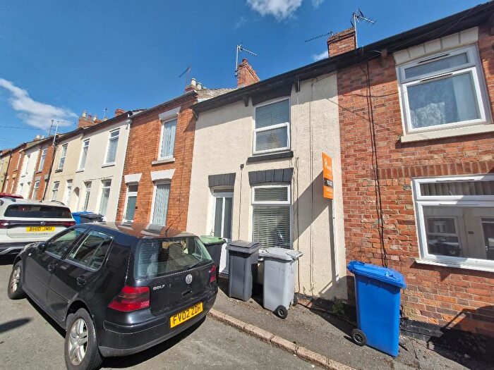2 Bedroom Terraced House To Rent In New Street, Rothwell, Northants, NN14