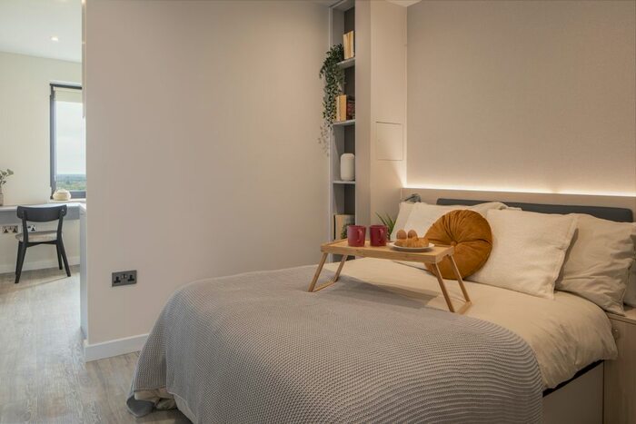 Studio To Rent In Enclave Croydon, College Road, Croydon, CR0