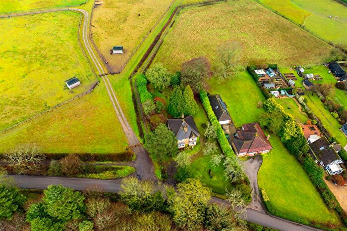 5 Bedroom Detached House For Sale In Bucks Hill, Kings Langley, WD4