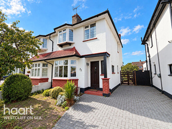 3 Bedroom Semi-Detached House For Sale In Midhurst Avenue, Westcliff-On-Sea, SS0