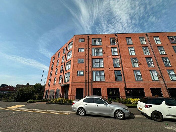 2 Bedroom Flat To Rent In St. Lukes Road, Birmingham, B5