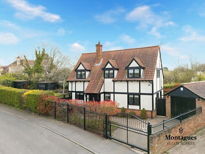 3 Bedroom Detached House To Rent In High Road, North Weald, CM16