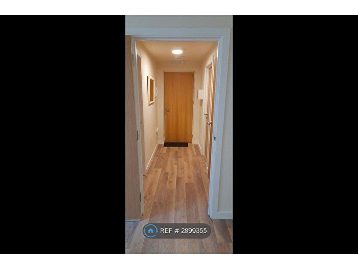 1 Bedroom Flat To Rent In East Reach, Taunton, TA1