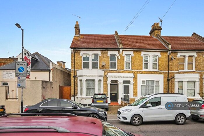 1 Bedroom Flat To Rent In Ringstead Road, London, SE6