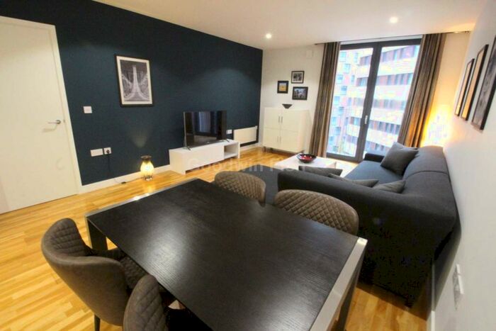 1 Bedroom Apartment To Rent In Piccadilly Place, Piccadilly, M1