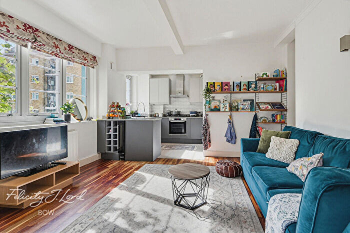 2 Bedroom Apartment For Sale In Sunlight Square, London, E2