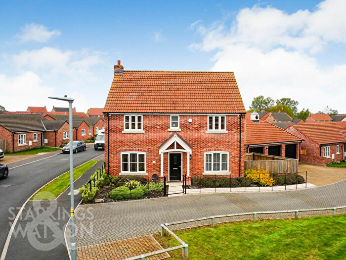 4 Bedroom Detached House For Sale In Rookery Close, Horsford, Norwich, NR10