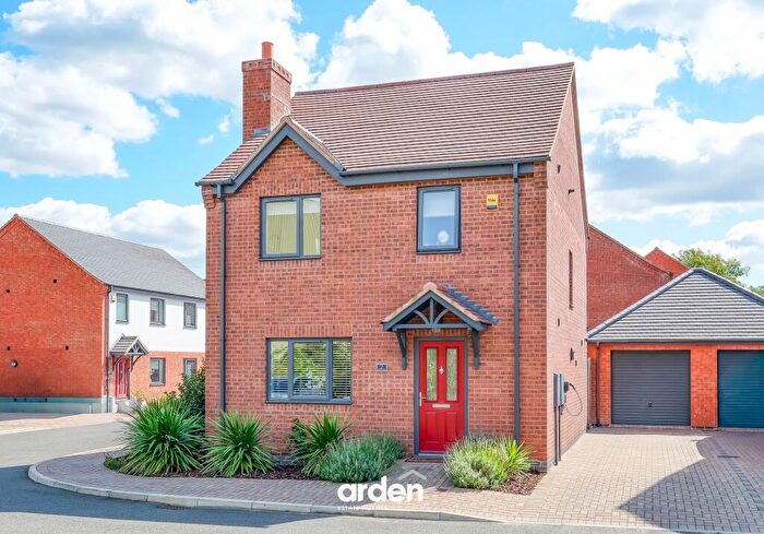 3 Bedroom Detached House For Sale In Studley Gate, Studley, B80