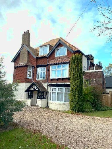 3 Bedroom Flat To Rent In Flat A, Hythe CT21