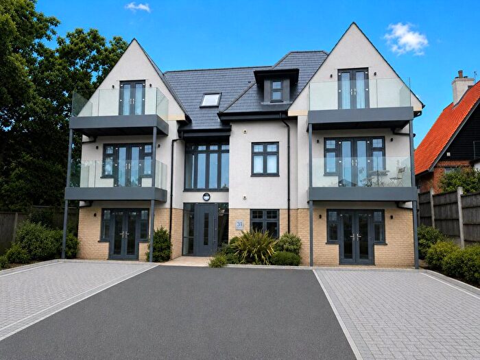 2 Bedroom Flat For Sale In Danecourt Road, Poole, Dorset, BH14