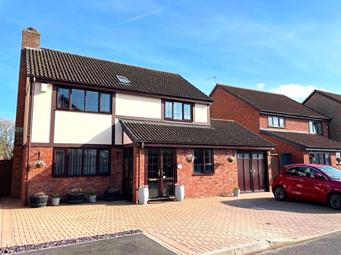 4 Bedroom Property For Sale In Grove Road, West Huntspill, Highbridge, TA9