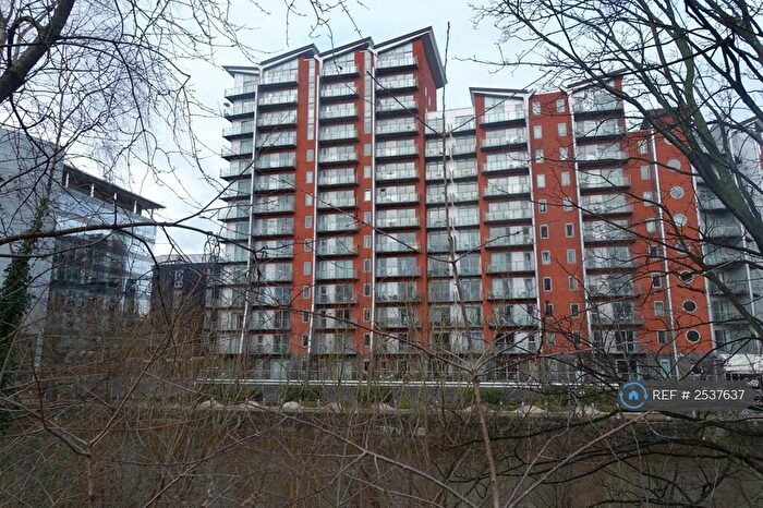 2 Bedroom Penthouse To Rent In Whitehall Quay, Leeds, LS1